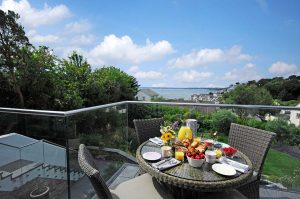long summers sea view