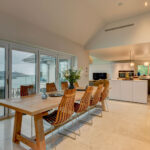 020 dining area with sea view