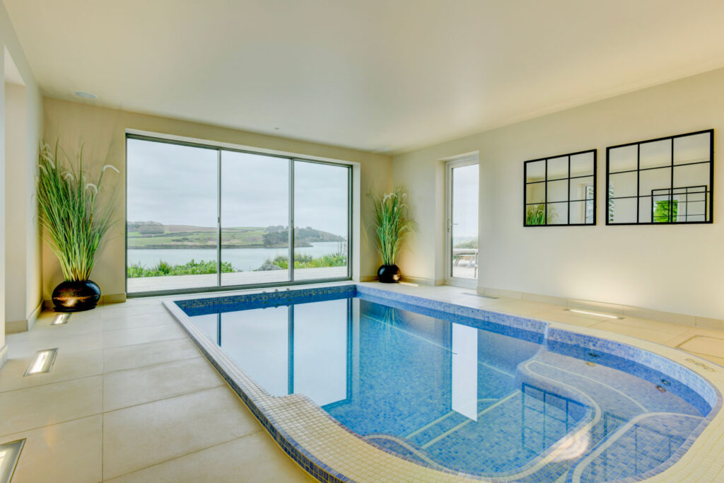 056 pool wide with side sea view